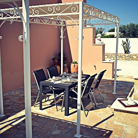 Bed & Breakfast Tenuta Arate 3*