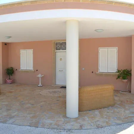 Tenuta Arate Bed and breakfast 3*